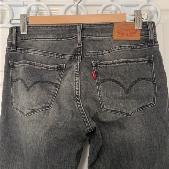 Grey Levi’s - Picture 3 of 3
